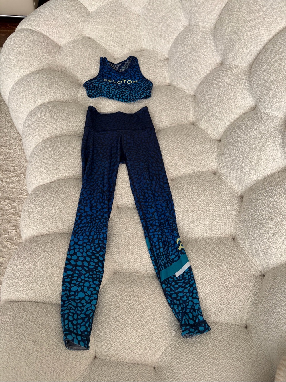 Peloton x WITH Wild Kite High Neck Bra 2.0 & High Waist Reversible Leggings 25”
